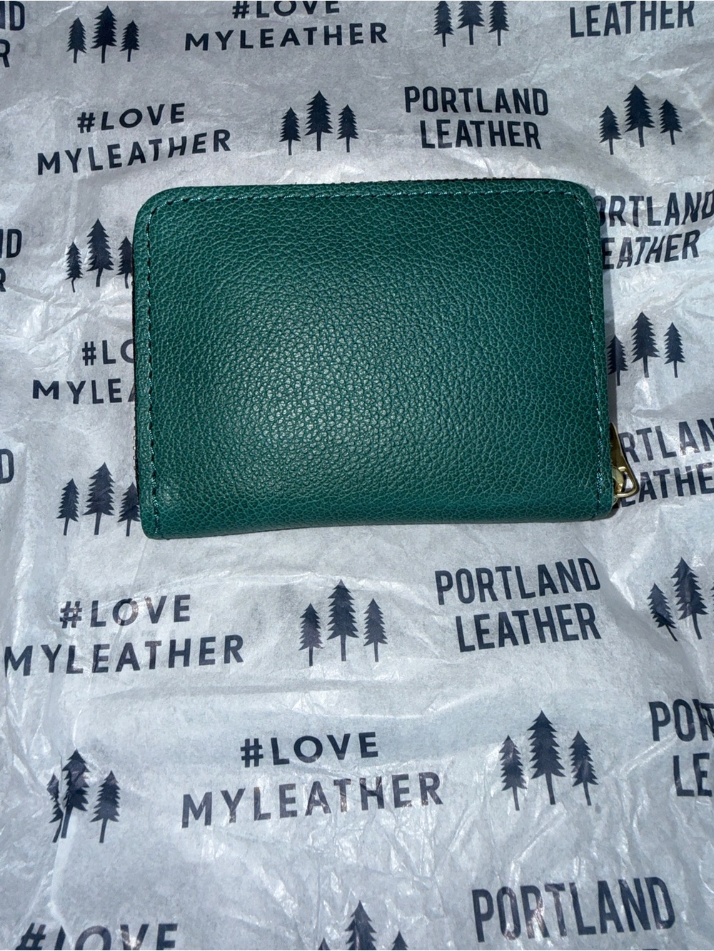 Portland Leather Small Zip Wallet - Picture 2 of 3
